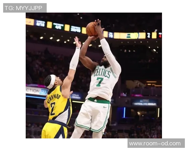 张佳玮分析杰伦布朗东部表现如SGA般稳定且得分能力持续提升