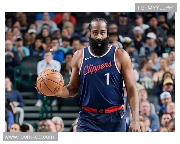 本赛季仅四人场均25分8助攻哈登独自落选全明星引发热议